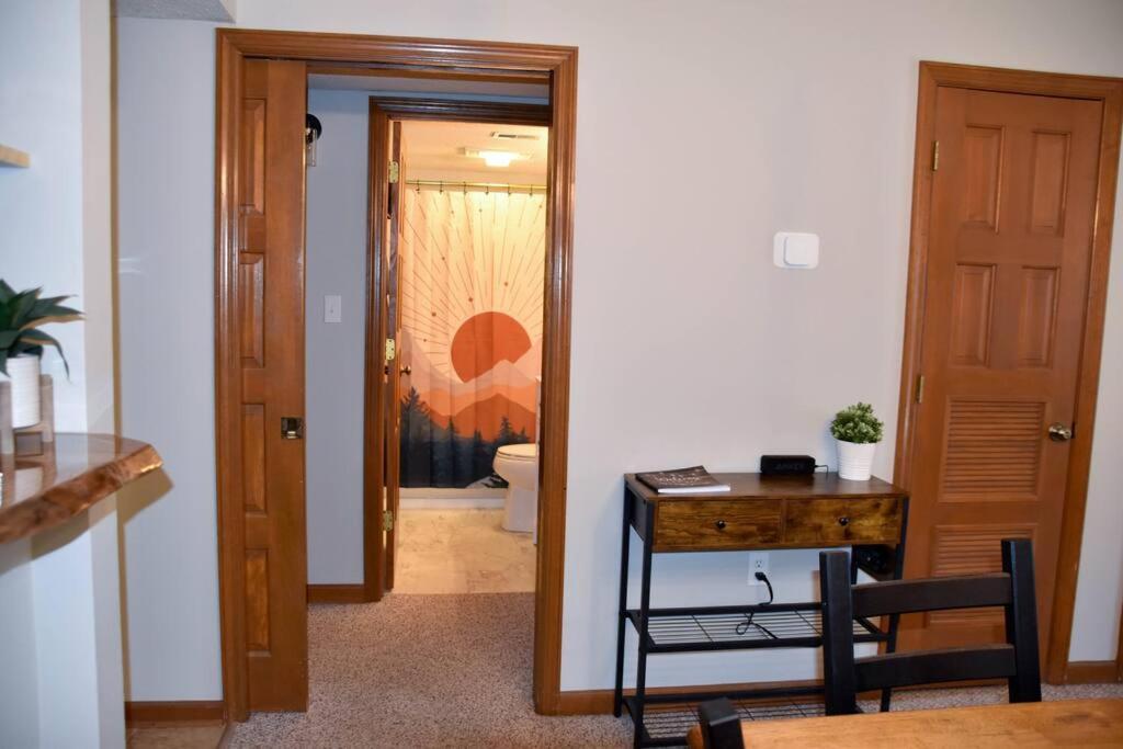 Cozy Mountain Getaway! Mountain Views! 2 Bed, 2 Bath, Sleeps 6 Apartment Gatlinburg Ngoại thất bức ảnh